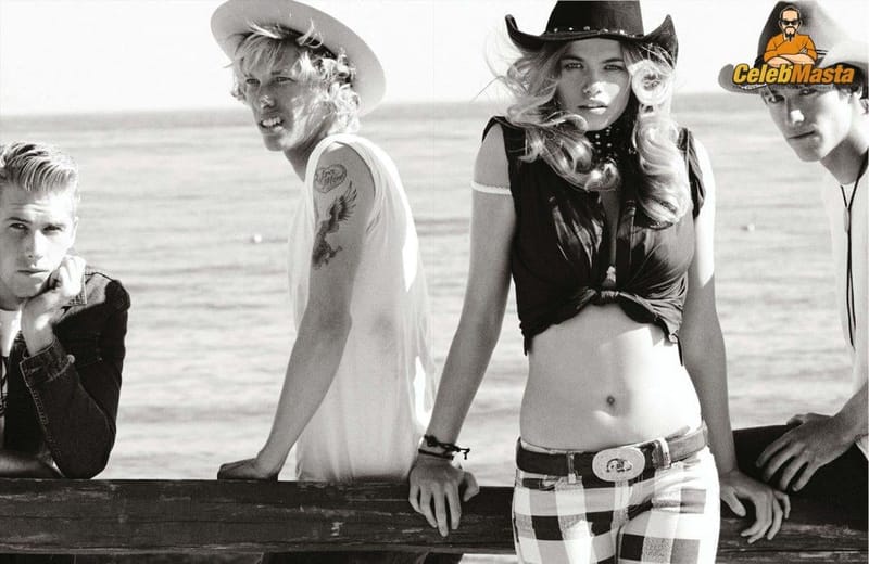 Hailey Clauson Photo Collection photo 2