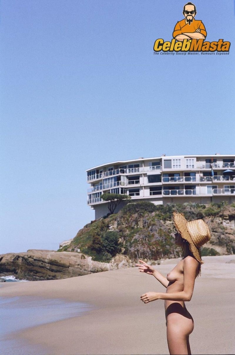 Camille Rowe Photo Set photo 3