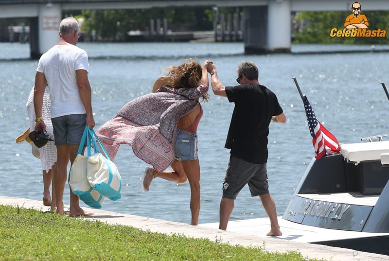 Brooke Burke Photo Collection photo 2