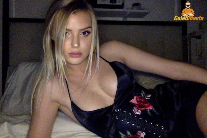 Alissa Violet Photo Collection photo 4