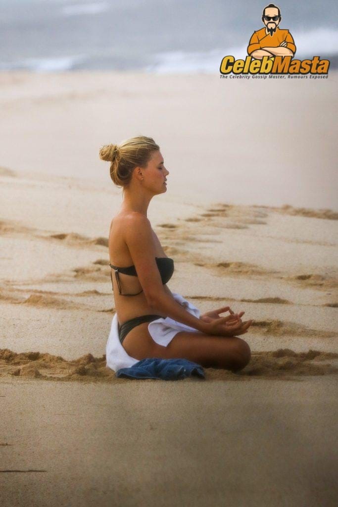 Kelly Rohrbach Photo Gallery photo 2