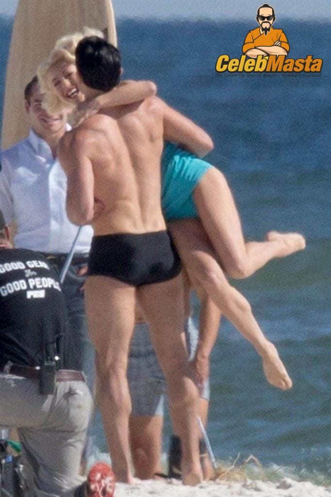 Julianne Hough Pics Collection photo 3