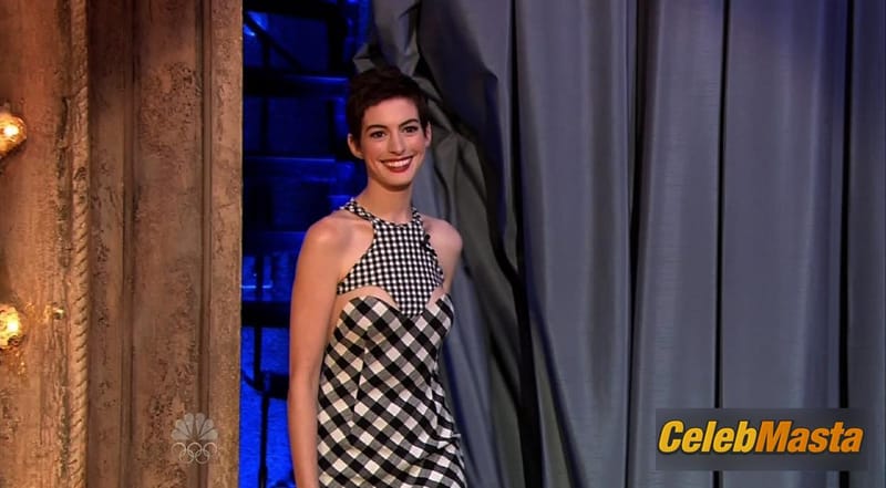 Anne Hathaway Photo Collection from Late Night With Jimmy Fallon photo 1