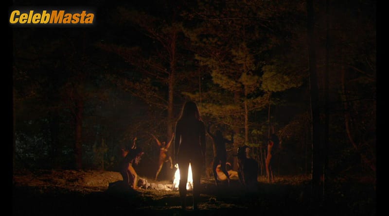 Anya Taylor-Joy Scene Photos Gallery from The Witch photo 2