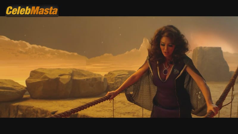 April Bowlby Photo Collection from Doom Patrol photo 1