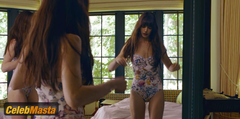 Anne Hathaway Photo Set from The Idea Of You photo 4
