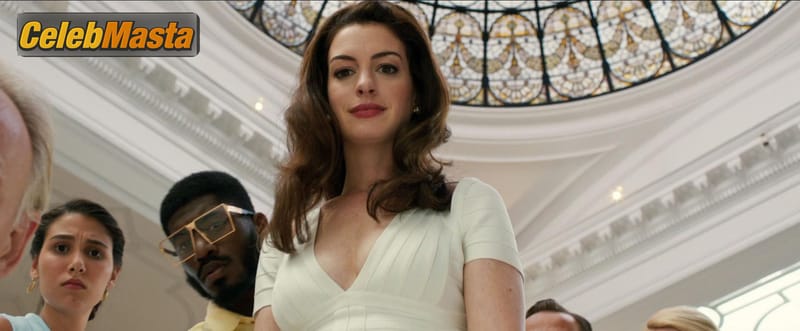 Anne Hathaway Photos from The Hustle photo 2