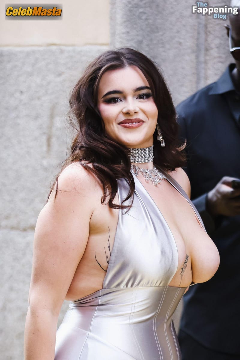 Barbie Ferreira Pics: Sexy Flaunts Her Huge Boobs At Milan Fashion Week Event photo 4