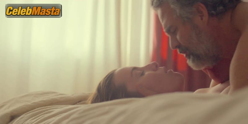 Photo Gallery: Betty Gilpin in Hal & Harper photo 2