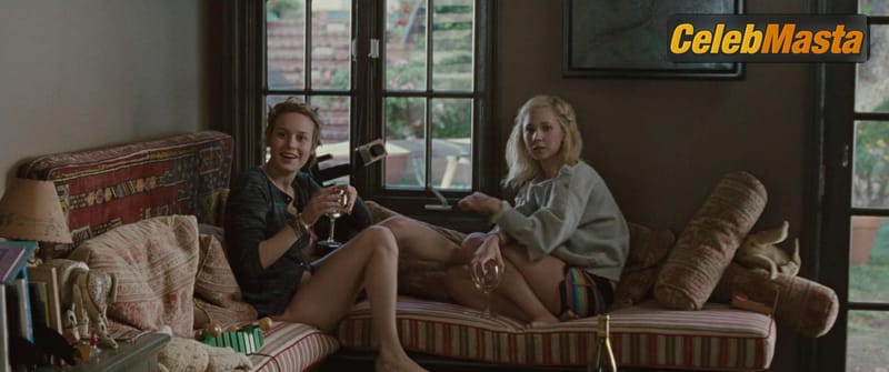 Brie Larson Photos from Greenberg photo 1