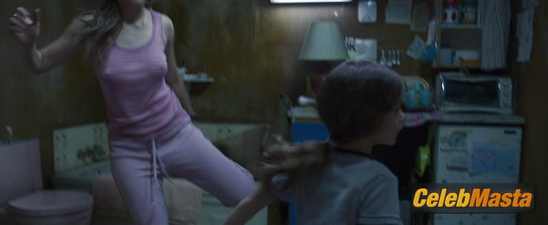 Brie Larson Photos from Room photo 2