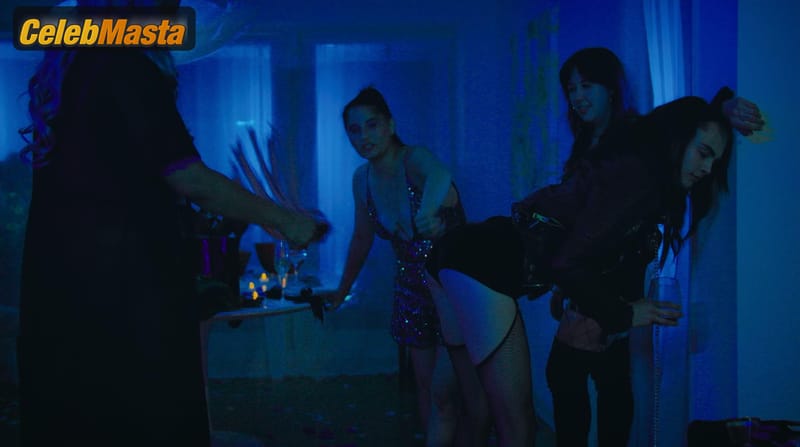 Cara Delevingne Pics: Planet Sex With photo 3