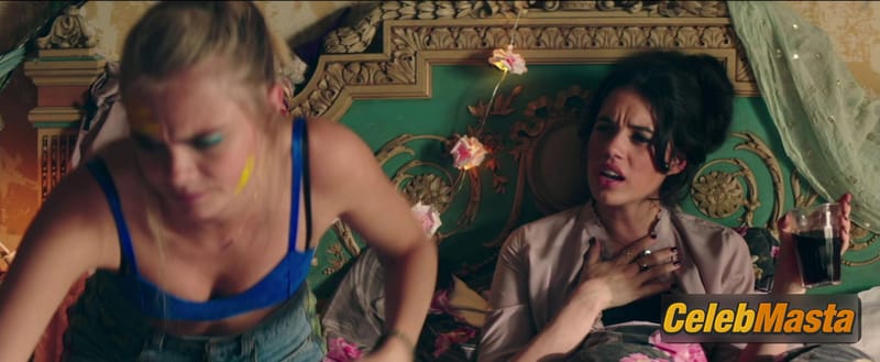 Photo Gallery: Cara Delevingne in Kids In Love photo 2