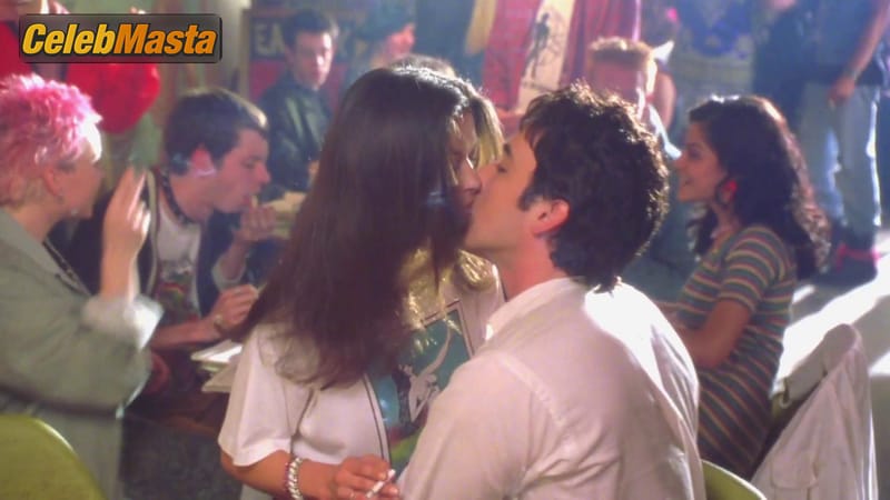 Catherine Zeta-Jones Scene Photos Gallery from High Fidelity photo 3