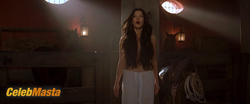 Catherine Zeta-Jones Scene Photos Gallery from The Mask Of Zorro photo 2