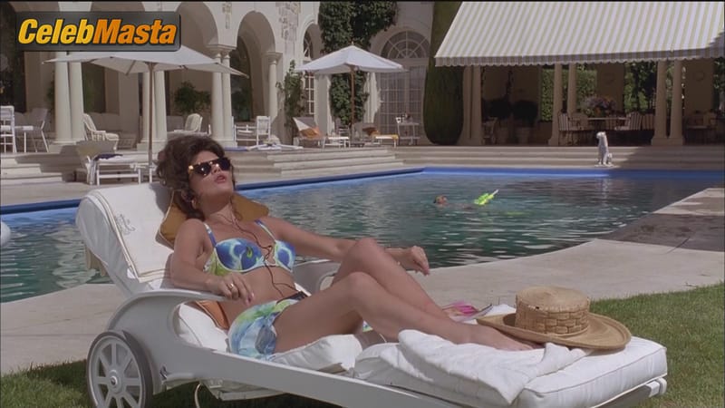 Photo Gallery: Catherine Zeta-Jones in Splitting Heirs photo 2