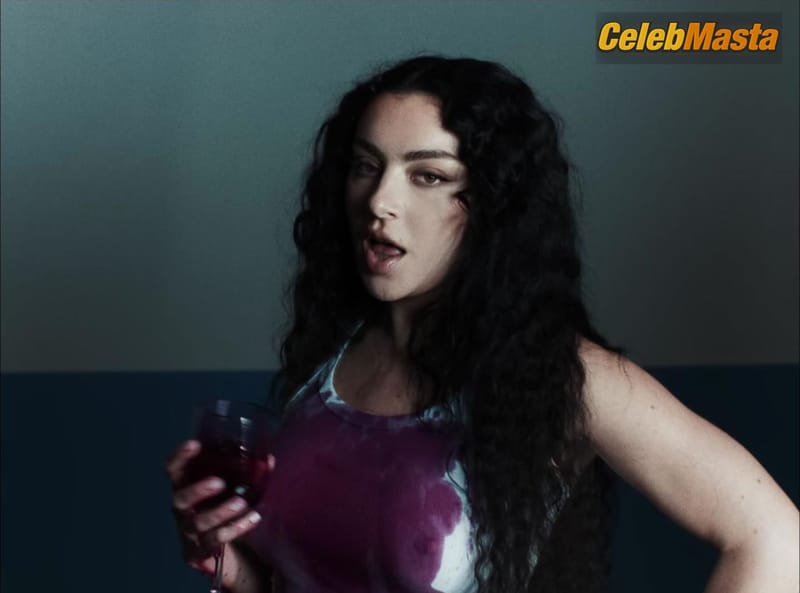 Charli XCX Photo Collection from 360 photo 1
