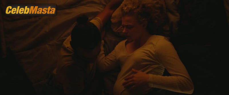 Chloe Grace Moretz Photos from Mother/android photo 3