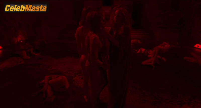 Chloe Grace Moretz Photo Collection from Suspiria photo 1