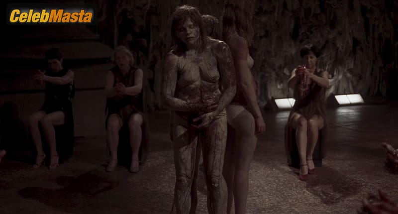 Chloe Grace Moretz Photo Collection from Suspiria photo 4