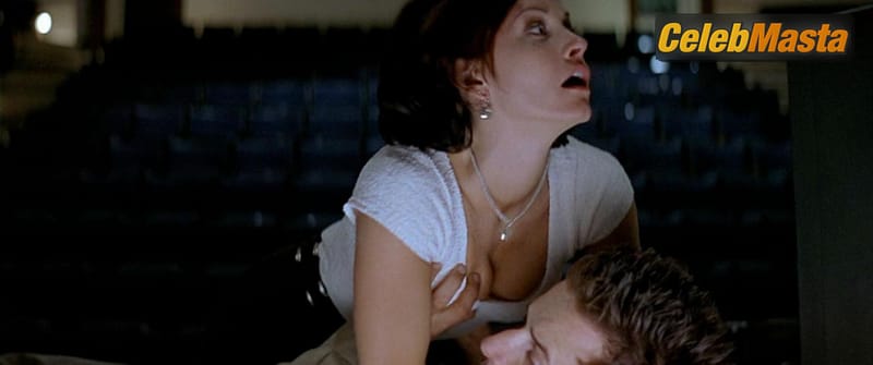 Courteney Cox Photos from Scream 2 photo 1