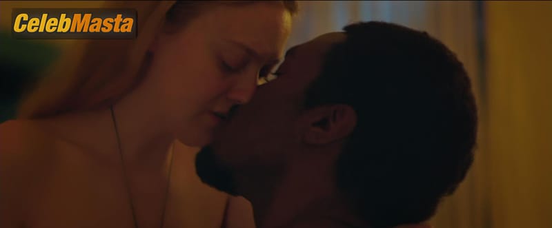 Dakota Fanning Photo Gallery from Sweetness In The Belly photo 1