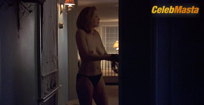 Diane Lane Scene Photos Gallery from Unfaithful photo 4