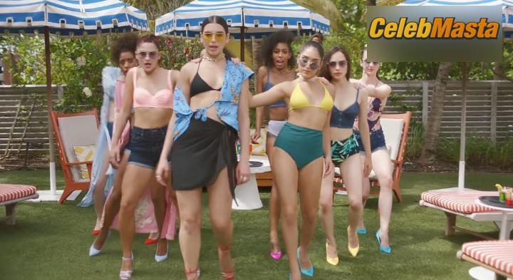 Photo Gallery: Dua Lipa in New Rules photo 3