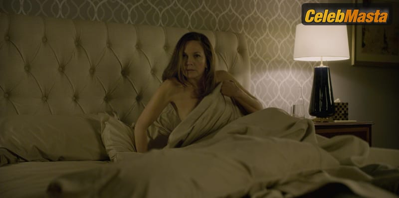 Diane Lane Scene Photos Gallery from House Of Cards photo 1