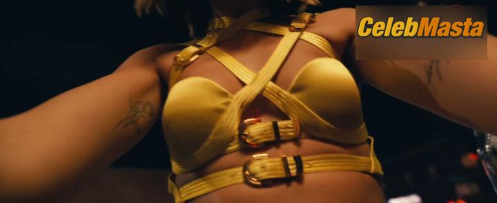 Dua Lipa Scene Photos Gallery from Dont Start Now photo 4