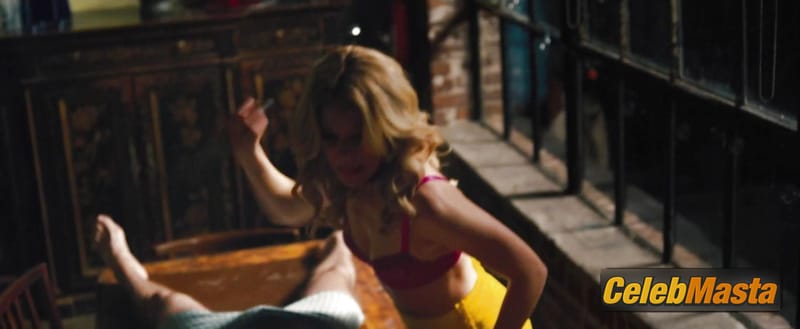 Elizabeth Banks Photo Set from Walk Of Shame photo 4