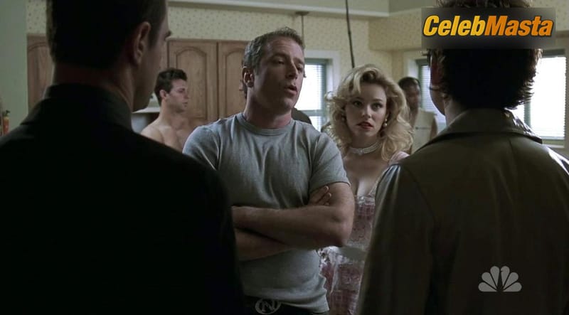 Elizabeth Banks Photo Gallery from Law & Order Special Victims Unit photo 2
