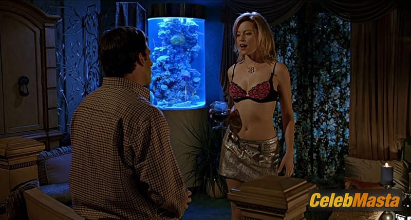 Elizabeth Banks Scene Photos Gallery from The 40-year-old Virgin photo 4