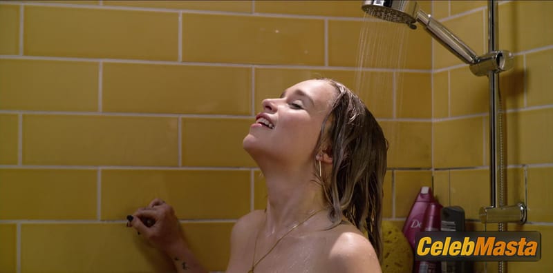 Emilia Clarke Photo Collection from Last Christmas photo 2