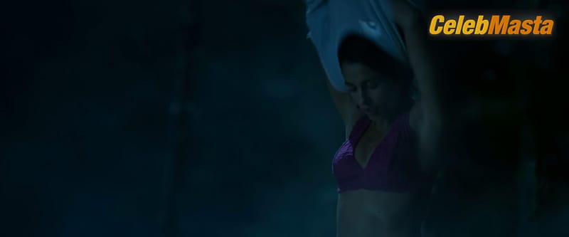 Elizabeth Banks Scene Photos Gallery from Power Rangers photo 2