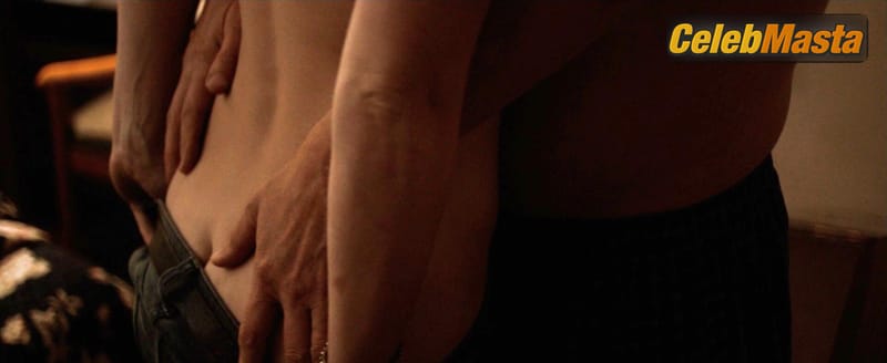 Emily Blunt Photo Collection from Arthur Newman photo 1