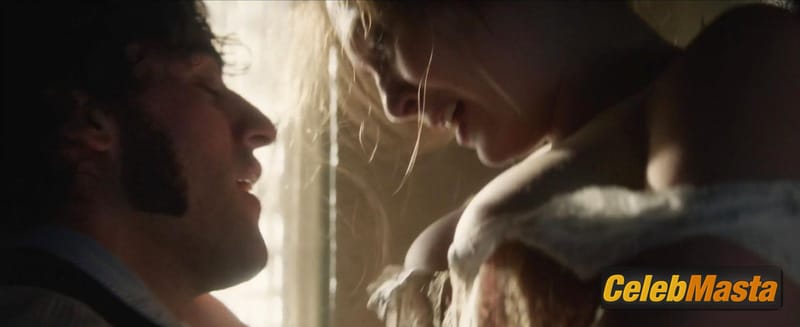 Elizabeth Olsen Photos from In Secret photo 4
