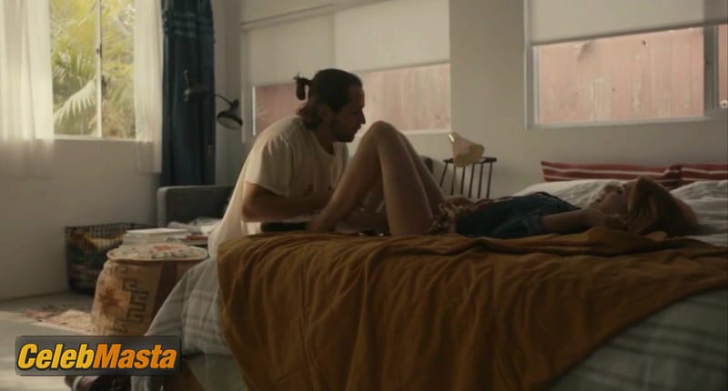Emma Roberts Photo Gallery from In A Relationship photo 1
