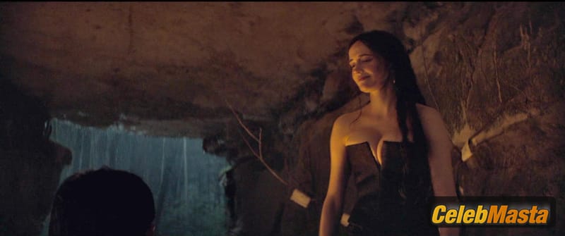 Eva Green Photo Gallery from The Three Musketeers – Part Ii Milady photo 4