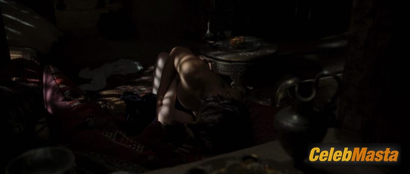 Photo Gallery: Eva Green in Kingdom Of Heaven photo 2