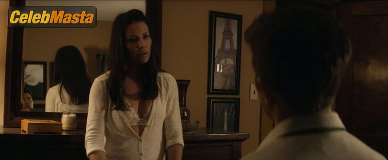 Evangeline Lilly Scene Photos Gallery from Little Evil photo 3