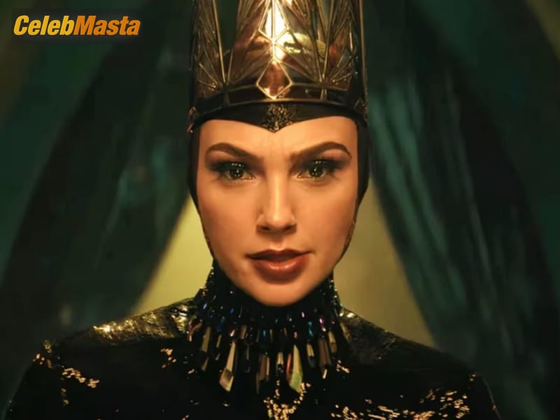 Photo Gallery: Gal Gadot in Snow White photo 3