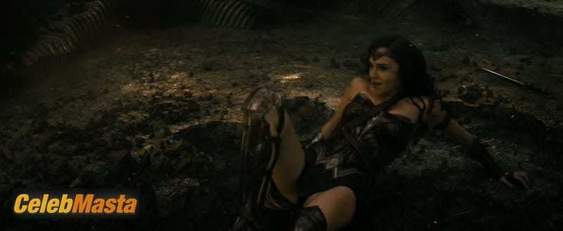 Gal Gadot Photo Collection from Batman V Superman Dawn Of Justice photo 3