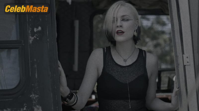 Photo Gallery: Evan Rachel Wood in Viena And The Fantomes photo 1
