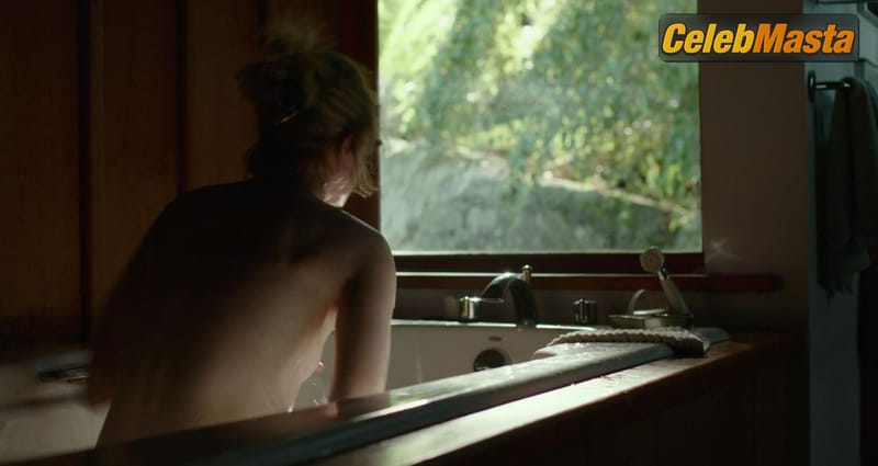 Evan Rachel Wood Photo Set from Into The Forest photo 2