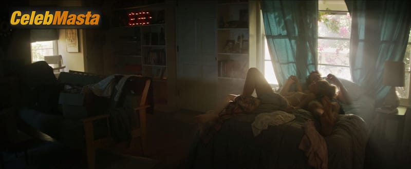 Hayley Kiyoko Photo Set from Xoxo photo 2