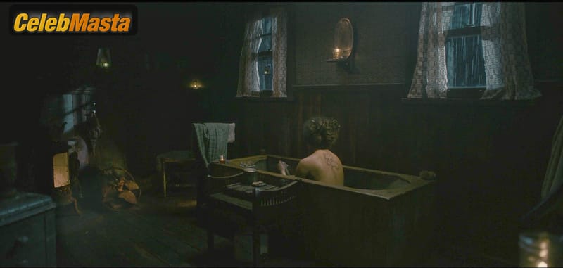 Halle Berry Photo Collection from Never Let Go photo 3