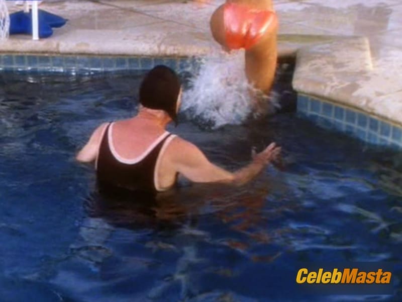 Halle Berry Scene Photos Gallery from B*a*p*s photo 2
