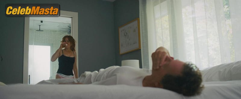 Photo Gallery: Isla Fisher in The Present photo 4