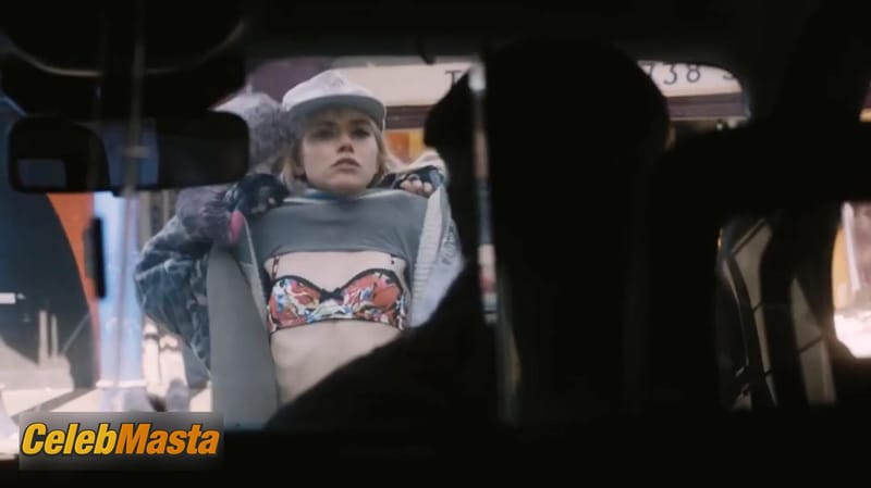 Photo Gallery: Imogen Poots in A Long Way Down photo 4